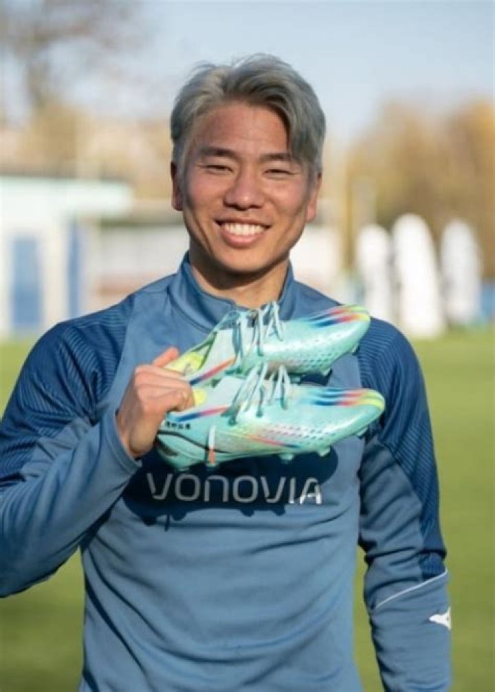 Takuma Asano Biography, Age, Height, Wife, Net Worth, Family