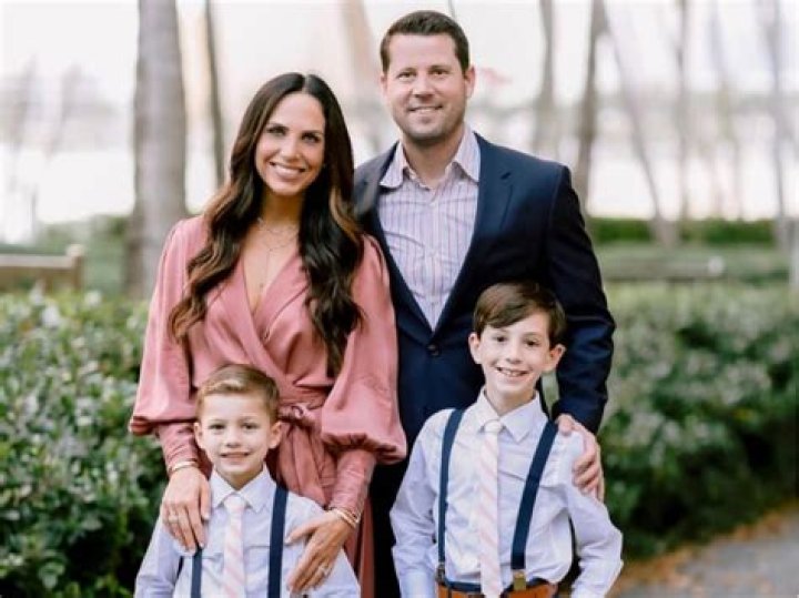 Thomas Dillon Biography, Age, Height, Wife, Net Worth, Family